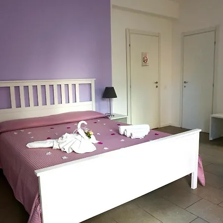 Bed & Breakfast Bed And Coffee